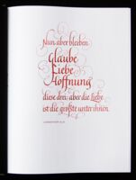 Erste Seite eines Gästebuches zur Hochzeit. „Glaube, Liebe, Hoffnung“ bilden einen Dreiklang, dessen Verbundenheit ich durch die durchgehende Senkrechte verstärkt habe.